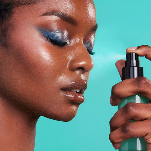 E.l.f. Power Grip Dewy Setting Spray Verde