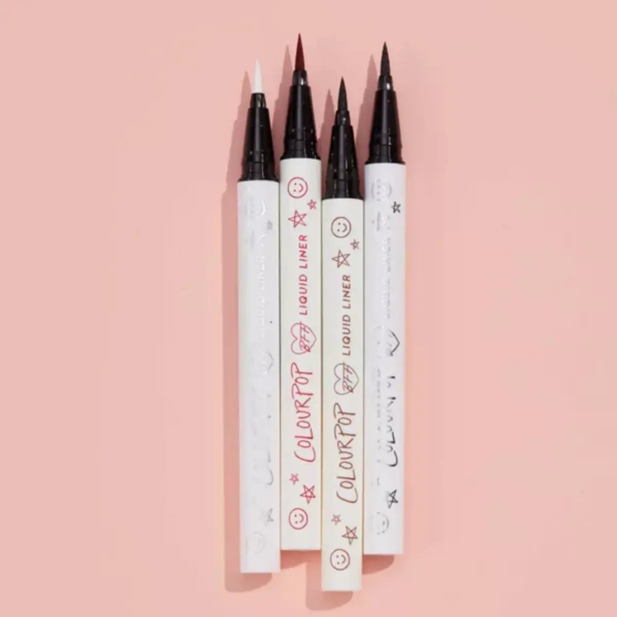 Delineador De Ojos Liquido Eyeliner Tipo Plumón Colourpop