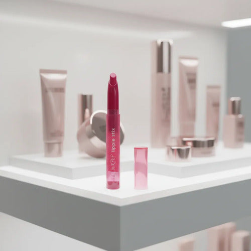Lápiz Labial Mate Lipstick En Barra Lippie Stix Colourpop