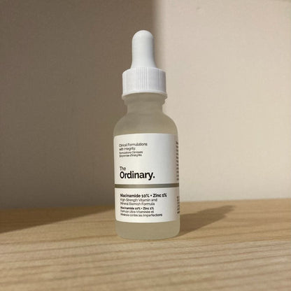 The Ordinary Niacinamide 10% + Zinc 1% Serúm Facial Todo Tipo De Piel Día/noche